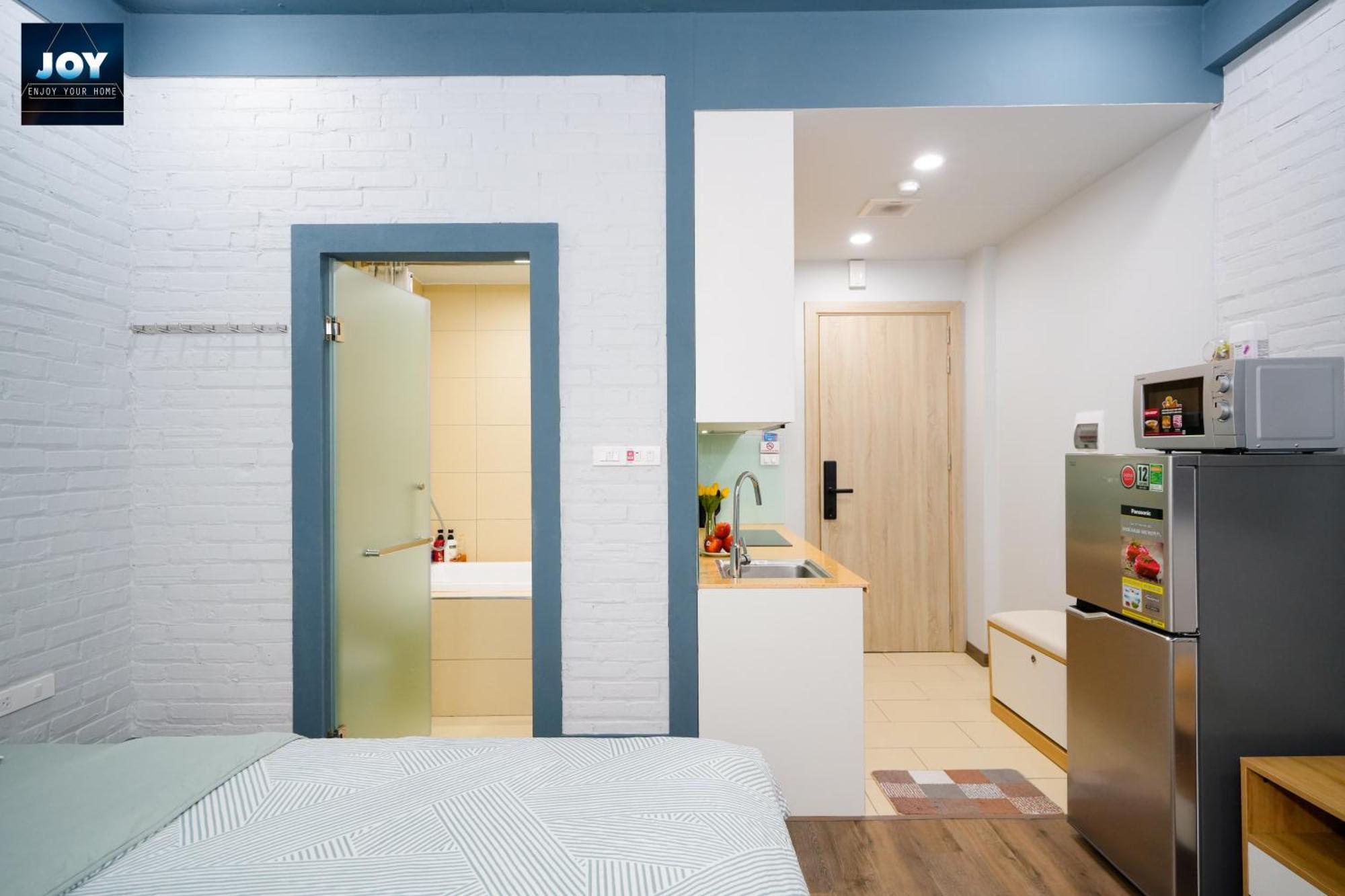 Khách sạn hẻo lánh Joy Tay Ho 3*